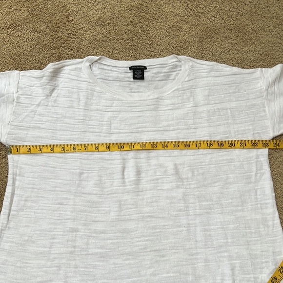 Calvin Klein jeans XL white light weight sweater. - Picture 7 of 8